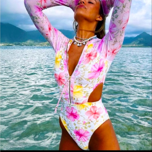LoveShackFancy Other - NWT LoveShackFancy X Hurley Cutout Swimsuit. Size: Small. Excellent condition